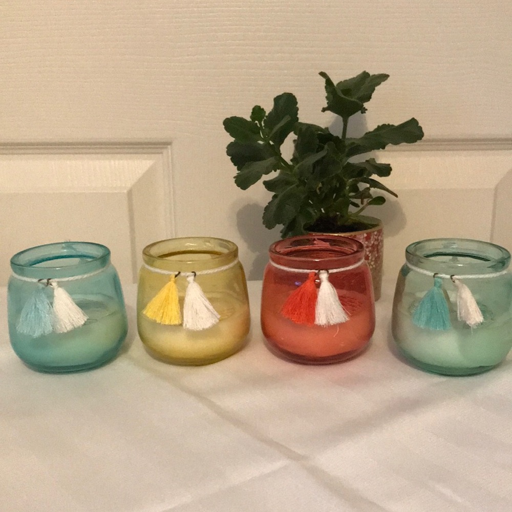 Bundle 4 Scented candle, colorful glass with decor